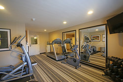  - Candlewood Suites Yorktown - I-64, Exit 256