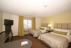  - Candlewood Suites Yorktown - I-64, Exit 256
