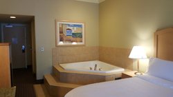 - Holiday Inn Express & Suites Vacaville - I-80, Exit 56