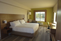  - Holiday Inn Express & Suites Brentwood