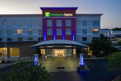  - Holiday Inn Express Georgetown - I-75, Exit 126
