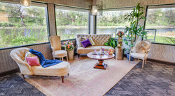  - Holiday Inn Riverfront Glendale