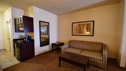  - Holiday Inn Express & Suites Del Rio