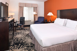  - Holiday Inn Express & Suites Greenfield - I-70, Exit 104