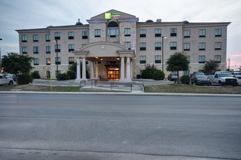 Holiday Inn Exp Stes