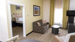  - Candlewood Suites Stevensville - I-94, Exit 23