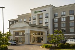  - Holiday Inn Express & Suites North Bay