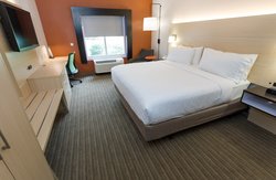  - Holiday Inn Express & Suites Athens - I-65, Exit 351
