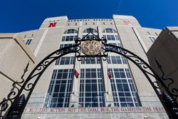  - Holiday Inn Express Airport Lincoln - I-80, Exit 399