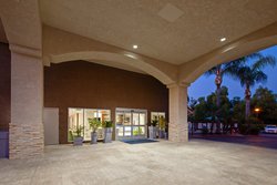 - Holiday Inn Express & Suites Escondido - I-15, Exit 31