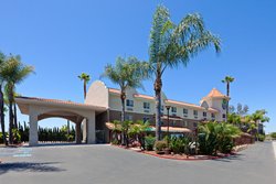  - Holiday Inn Express & Suites Escondido - I-15, Exit 31