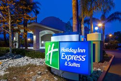  - Holiday Inn Express & Suites Escondido - I-15, Exit 31