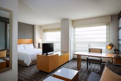  - Renaissance Suites Chicago O'Hare Airport - I-90, Exit 79A