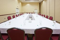 - Holiday Inn Conference Center Marshfield