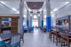  - Holiday Inn Express & Suites Crestview - I-10, Exit 56