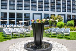  - Beverly Hills Marriott Hotel