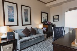  - Hotel Blackhawk Davenport