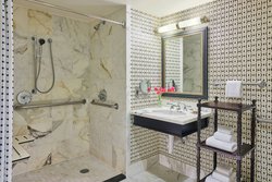  - The Alexandrian - I-95 & I-495, Exit 177