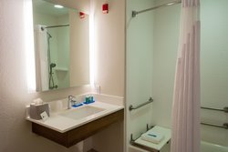  - Holiday Inn Express & Suites Muskogee
