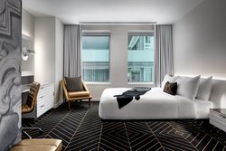  - W Hotel Montreal