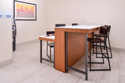  - Holiday Inn Express Temple Terrace - I-75, Exit 266