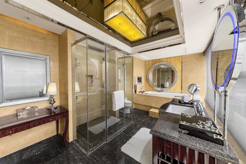 INTERCONTINENTAL CHENGDU CENTU - Photo 44