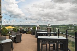  - Courtyard by Marriott Hotel Downtown Edmonton