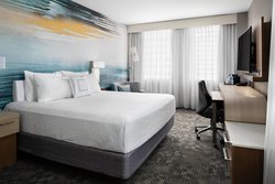  - Courtyard by Marriott Hotel Downtown Edmonton