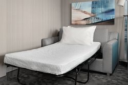  - Courtyard by Marriott Hotel Downtown Edmonton