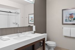  - Courtyard by Marriott Hotel Downtown Edmonton