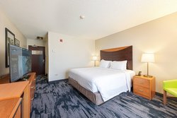  - Fairfield Inn & Suites by Marriott Naperville