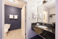  - Fairfield Inn & Suites by Marriott Naperville
