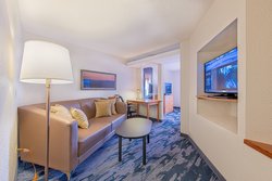  - Fairfield Inn & Suites by Marriott Naperville