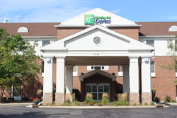  - Holiday Inn Express & Suites Algonquin