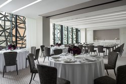  - Four Seasons Hotel Montreal