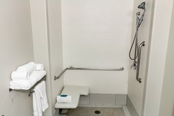  - Holiday Inn Express Pendleton - I-84, Exit 210