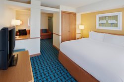  - Fairfield Inn & Suites by Marriott Airport Indianapolis - I-70, Exit 75