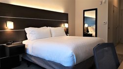  - Holiday Inn Express & Suites Hood River