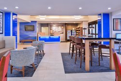  - Holiday Inn Express & Suites Selma - I-35, Exit 173