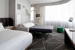  - Renaissance Hotel Downtown Montreal