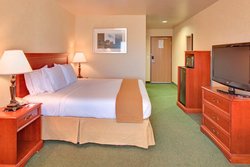  - Holiday Inn Express & Suites Tehachapi - CA 58, Exit 149