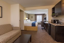  - Holiday Inn Express & Suites Moultrie