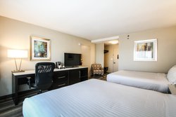 - Holiday Inn Express Downtown San Diego - I-5, Exits 16 & 16B