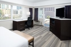  - Holiday Inn Express Downtown San Diego - I-5, Exits 16 & 16B