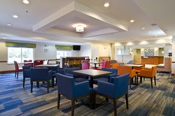  - Holiday Inn Express & Suites Vermillion