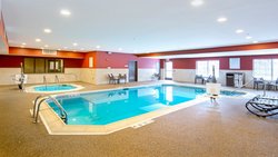  - Holiday Inn Express & Suites Riverwoods
