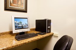  - Holiday Inn Express & Suites Riverwoods