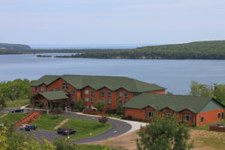  - Holiday Inn Express Munising