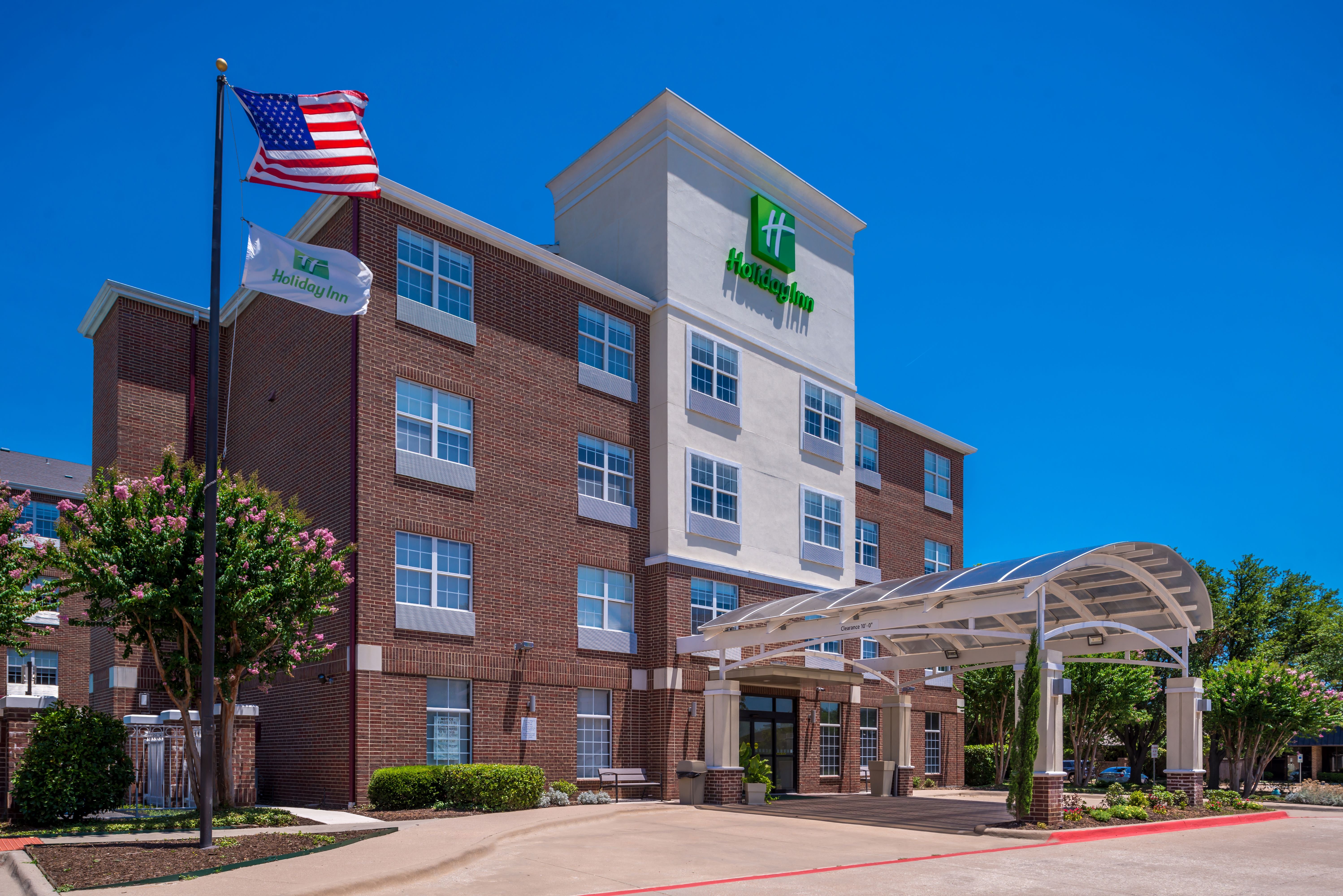 HOLIDAY INN HTL STES ADDISON BY IHG-guestroom-Welcome to the Holiday Inn & Suites Dallas-Addison..jpg