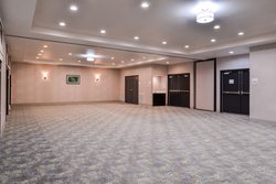  - Holiday Inn & Suites Addison